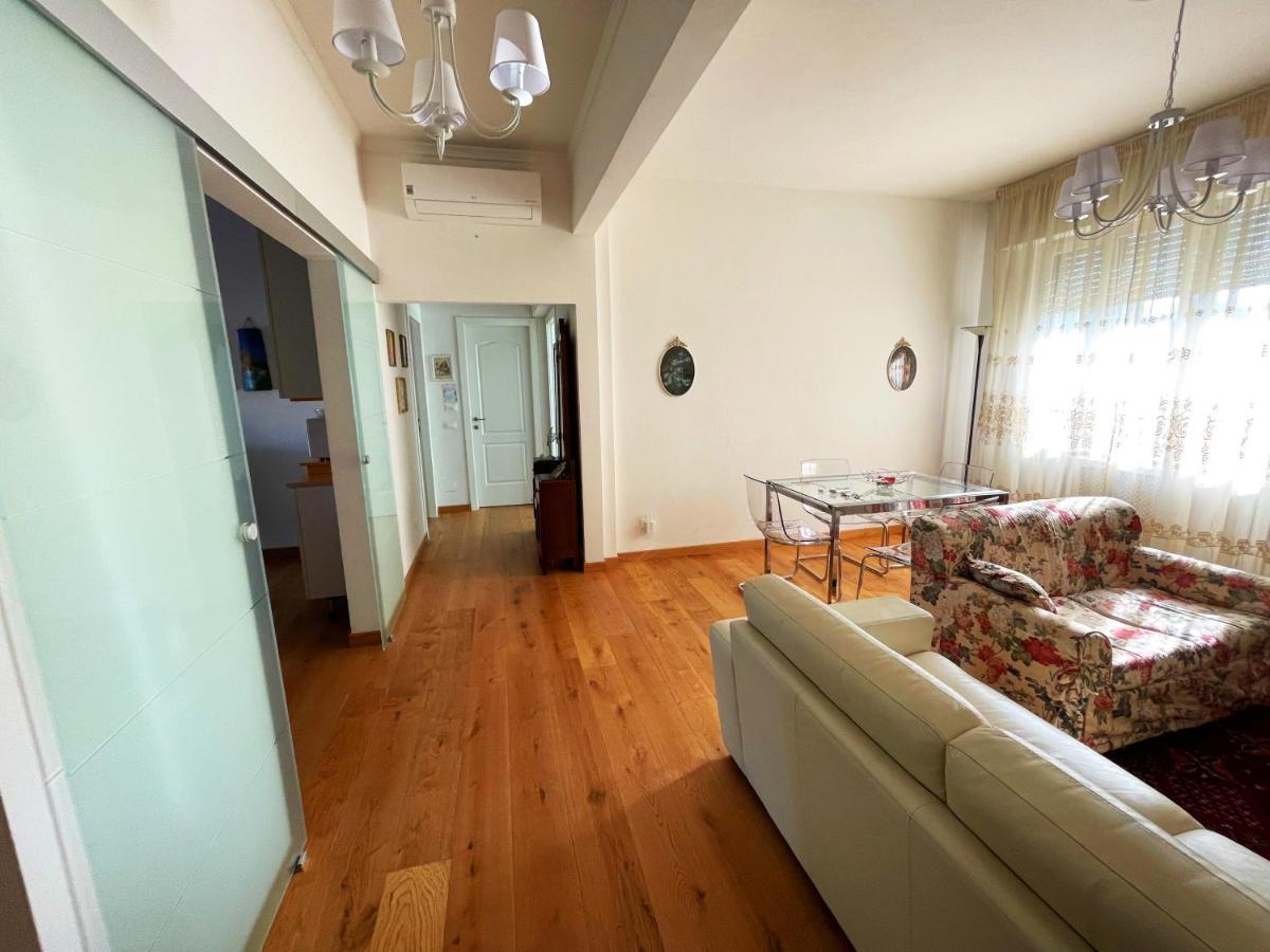 Big With Free Parking Appartement